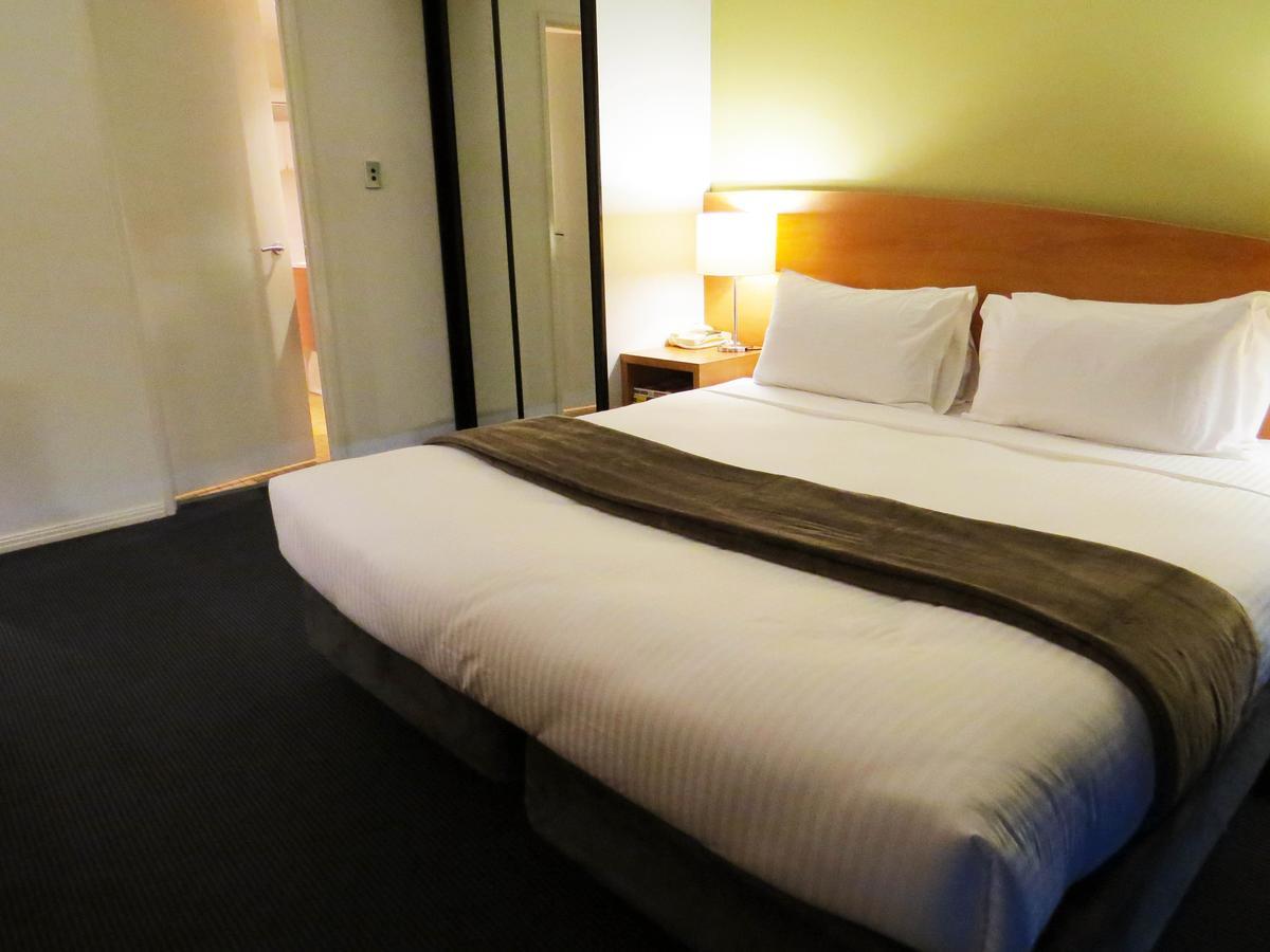 Nesuto Parramatta Aparthotel Сидни Екстериор снимка