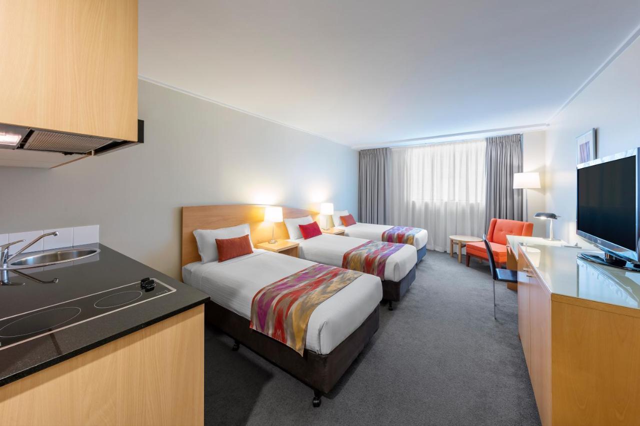 Nesuto Parramatta Aparthotel Сидни Екстериор снимка