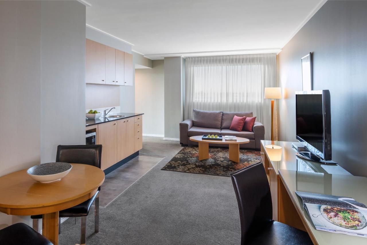 Nesuto Parramatta Aparthotel Сидни Екстериор снимка