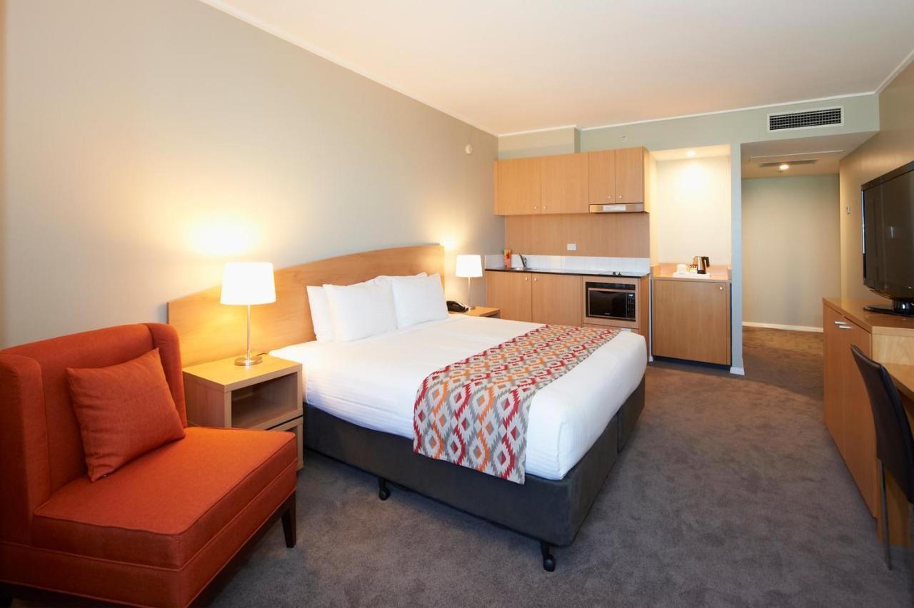 Nesuto Parramatta Aparthotel Сидни Екстериор снимка