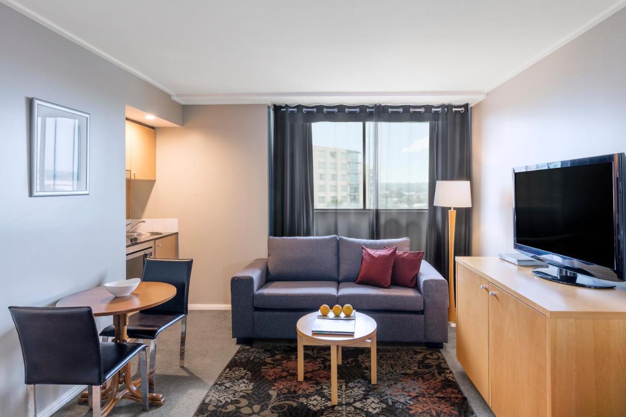 Nesuto Parramatta Aparthotel Сидни Екстериор снимка