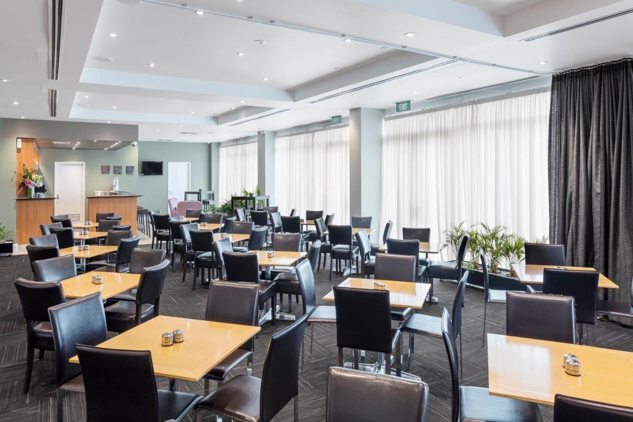 Nesuto Parramatta Aparthotel Сидни Екстериор снимка